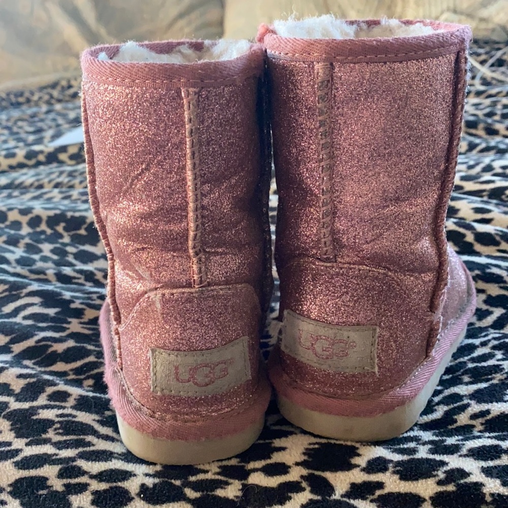 UGG pink sparkle